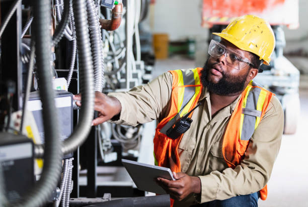 Best Commercial Electrician Services  in Mundelein, IL